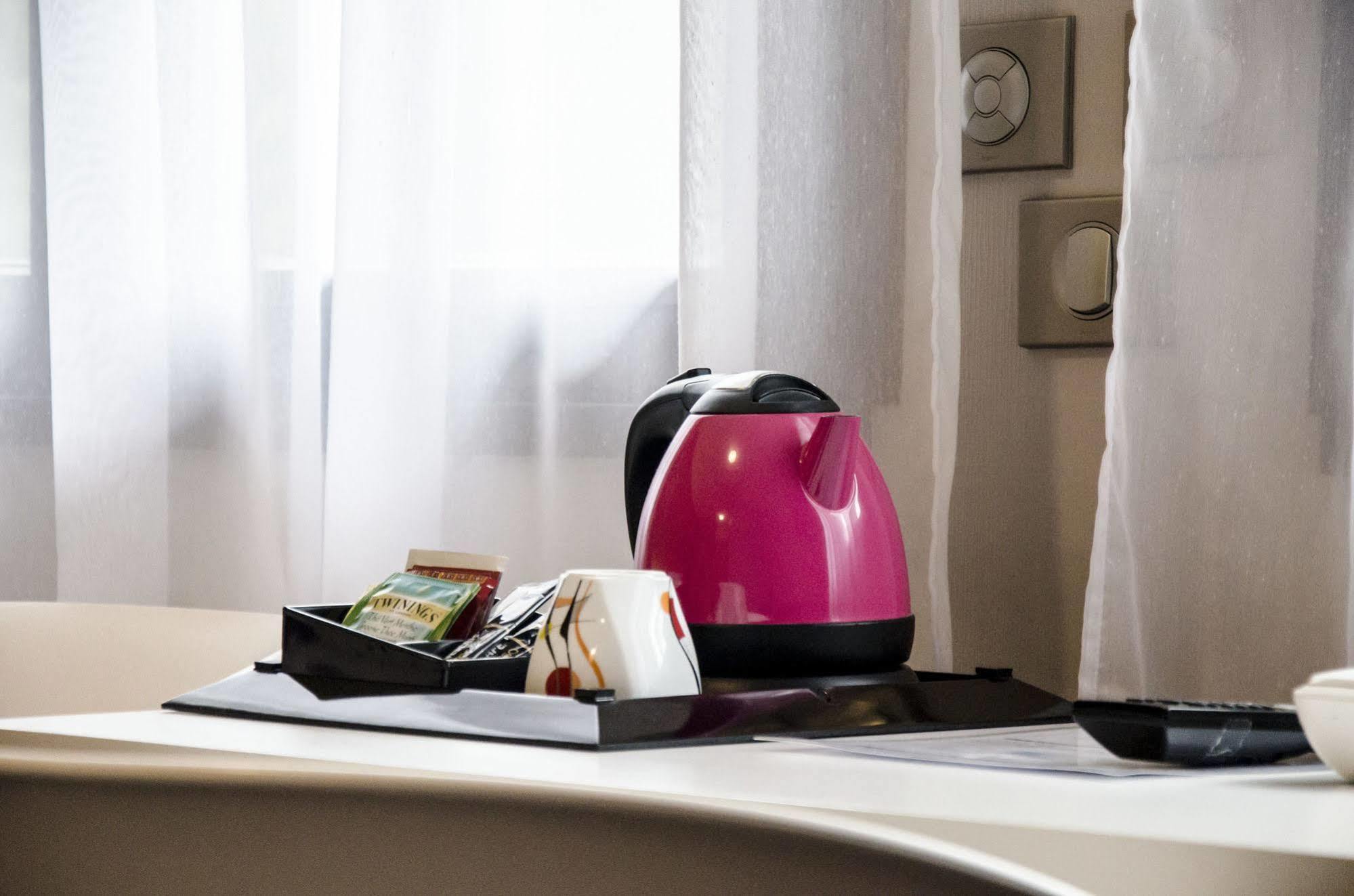 ホテルLes Caps ランバル エクステリア 写真
